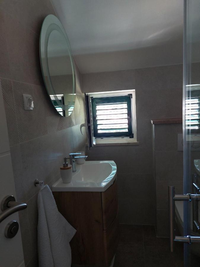 Ceratonia Apartments Lovište Εξωτερικό φωτογραφία