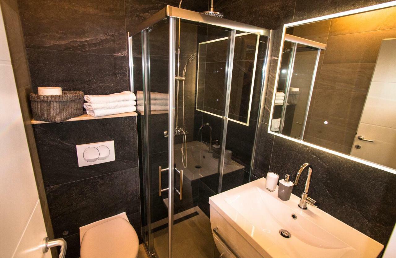 Ceratonia Apartments Lovište Εξωτερικό φωτογραφία